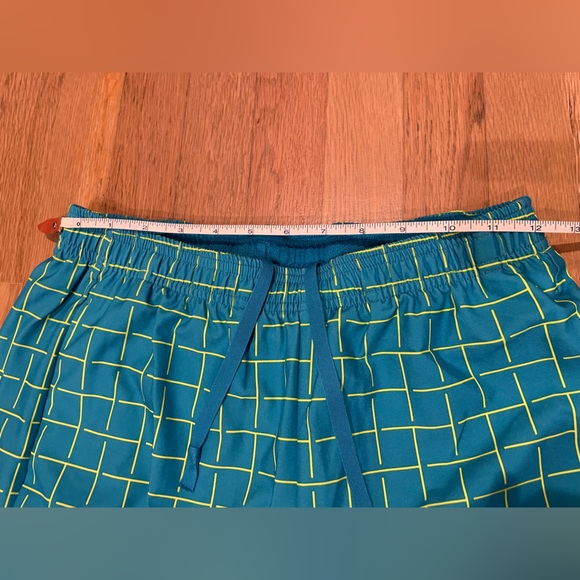 Nike Dri Fit tennis court shorts 2 pair - Picture 3 of 3